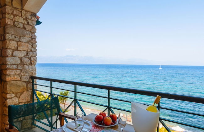 Grekis hotel & Apartments - Photo 8