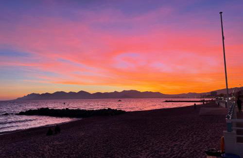 Le Week Riviera III -3 étoiles-Plage du midi-Grande terrasse-Piscine-Cannes- Palais des Festivals - Foto 14