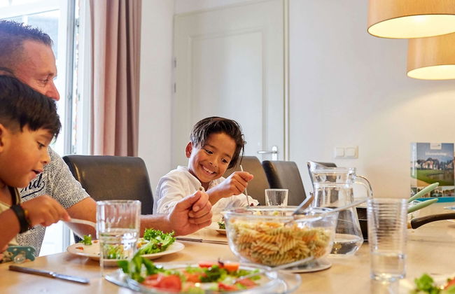 Nice Villa With Sauna and Bubble Bath in Limburg - Photo 28