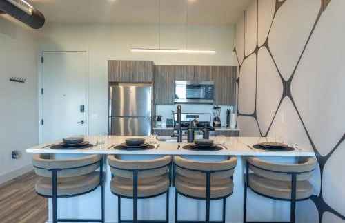 Luxury Lookout with NYC view, 2BR plus Free Parking, Sleeps 8, 20 Percent Off - Foto 51