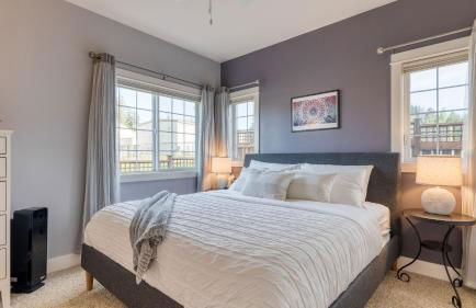 Sunny Backyard Fireplace Coastal Access in Peaceful Neighborhood Near Shopping - Photo 15