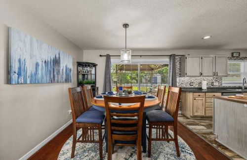 New Design-Movie Night Bar-Fire Pit-Hammocks-Games - Foto 16