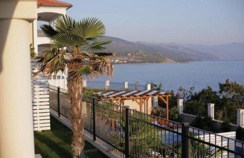 Beachfront apartment with pool, panoramic sea view - by Traveler tourist agency Krk - ID 2390 - Foto 13