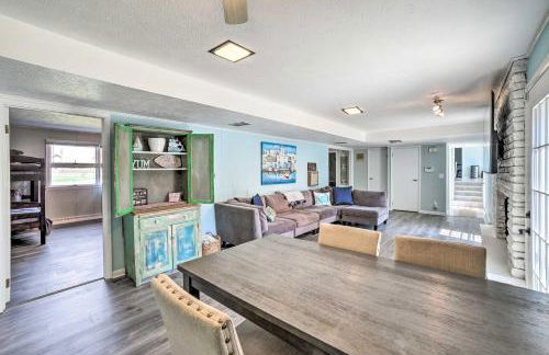 Spacious Getaway with Heated Private Pool! - Foto 10