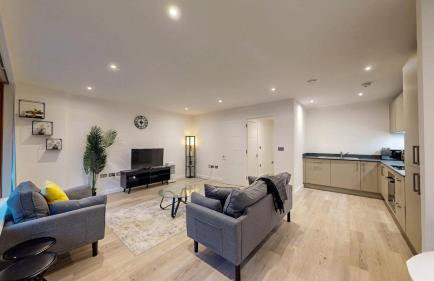 Stylish 2-bed flat,Secure Parking - Foto 9