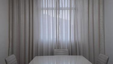 Apartamento 3 quartos no bairro Floresta, na melhor localização de BH, próximo às principais avenidas, ao lado do colégio Batista, com supermercado, farmácia e bares na esquina - Foto 3