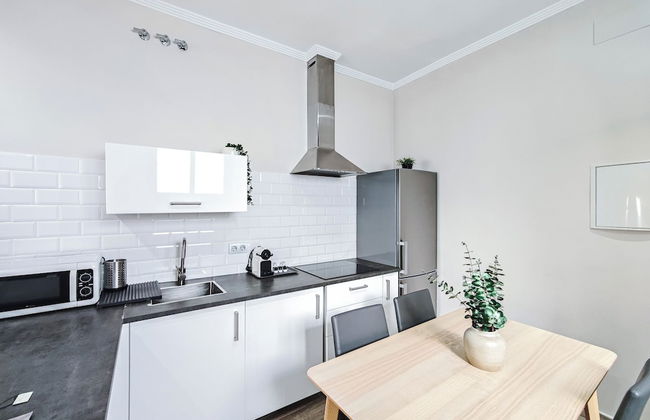 AZZ Sevilla Torre de la Plata - Foto 38