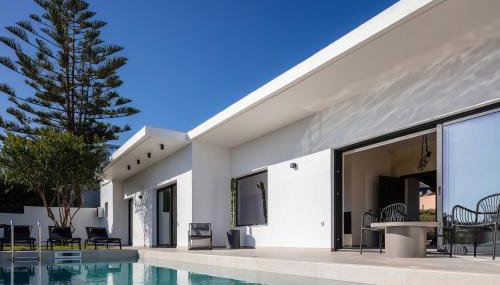 Harisma Villa, with Sensory Design & Prime Spot, By ThinkVilla - Foto 2, sunbed