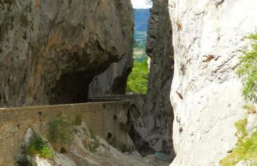 Chambre double Alpes du Sud Provence - Foto 9