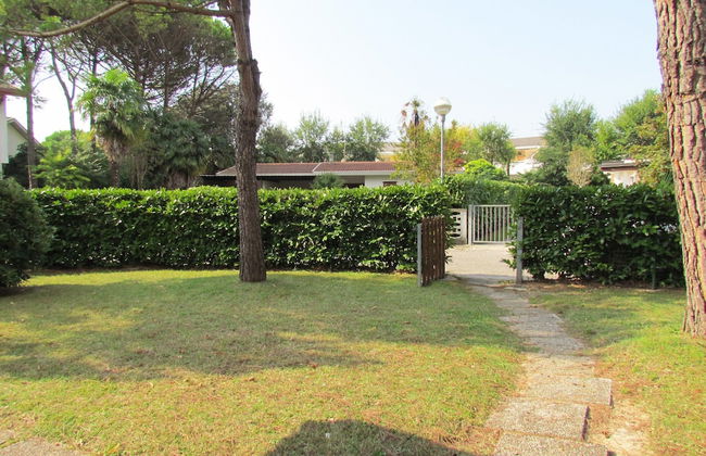 Bibione Pineda villa with private garden - Foto 35