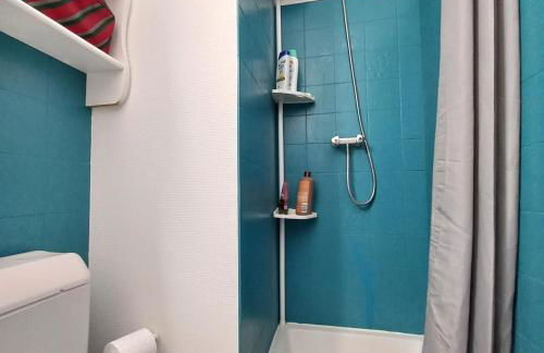 "LE COEUR GRAU" 4 personnes , parking privé , proche mer et tout commerces , 10 mn du centre ville à pieds - Foto 7