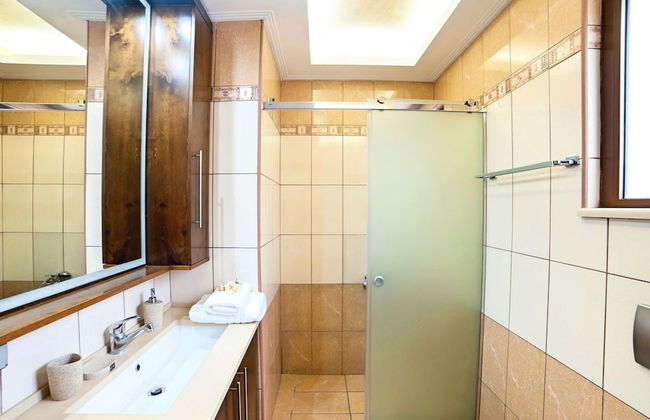 2 Villas Next to Each Other with Pool & Sea View - Foto 13