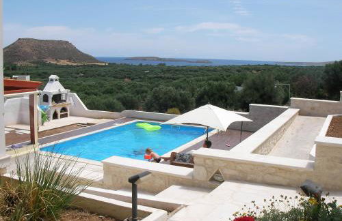 Elia Studios - Photo 30