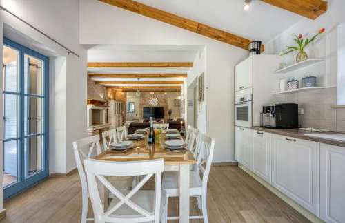 Villa Milo Mali Vareski with Pool - Happy Rentals - Foto 7