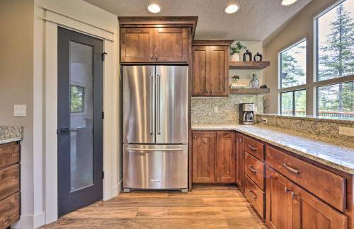 Sled Hill and Hot Tub Access McCall Family Cabin! - Foto 12