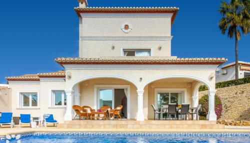 Villa La Paloma Blanca by Abahana Villas - Foto 1