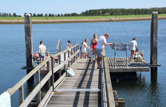 Your Coastal Retreat With Pool - Foto 40