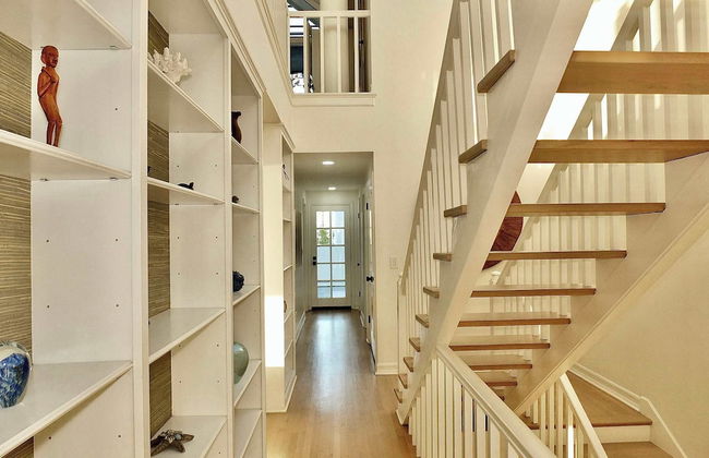 Beachfront Estate - LB Peninsula - Foto 32