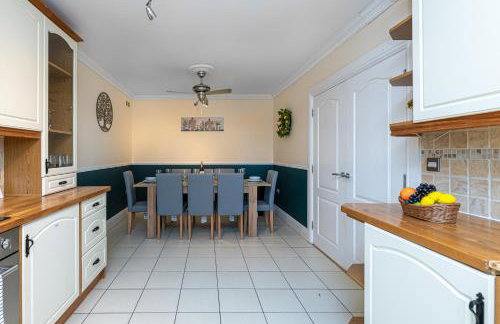 Hot Tub, 3 Bedroom Retreat, Near Snowdon, WIFI, Parking, Sleeps 6 - Foto 46