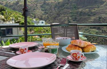 Pana House - Photo 22