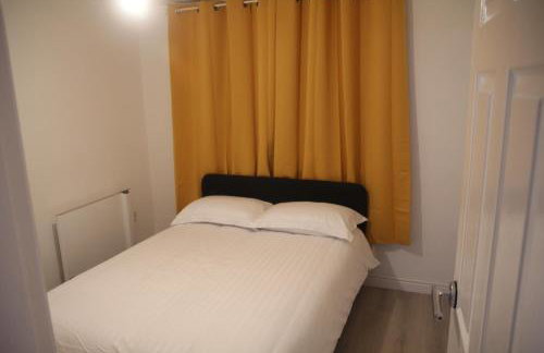 Comfy 2-bedroom Flat with Private Parking - Foto 12