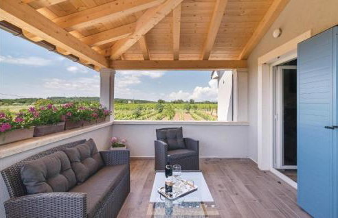 Awesome Home In Radeki Polje With Sauna - Foto 16