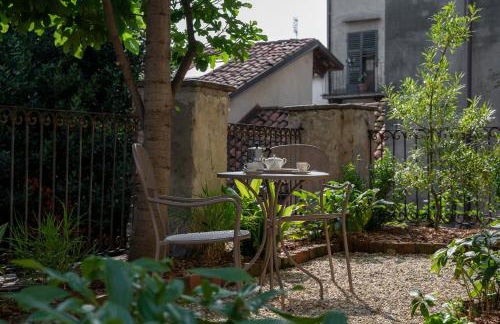 3 Bedrooms Old Town Secret Gem with Private Garden - Foto 69