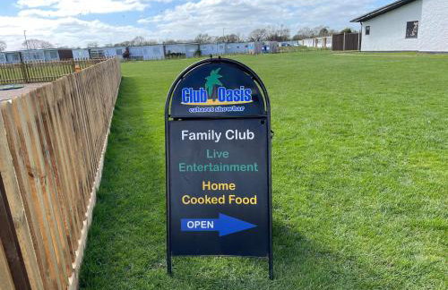 115 Modern South Facing Chalet on Sunbeach in Scratby Near Great Yarmouth - Foto 16