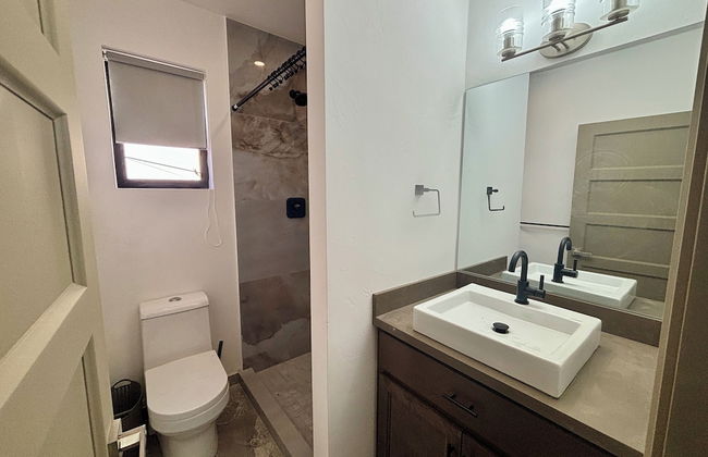 Stylish Apartments in Belize City - Photo 54