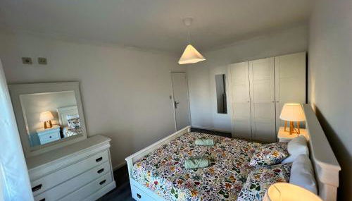 Naval Beach Apartment - Foto 5