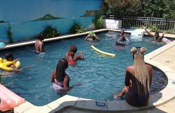 80 m2 appartement indépendant, 4 personnes et plus, piscine et jardin Direct Gare Aéroport - Foto 24