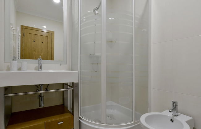 Gorgeous Beach Flat - Photo 15