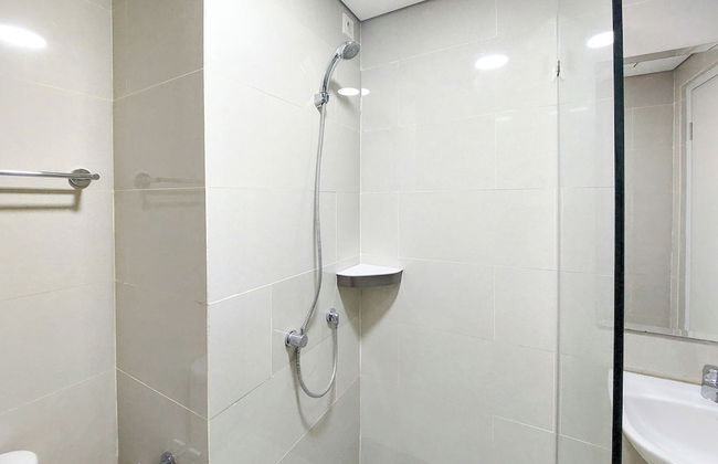 Restful and Comfy Studio Podomoro City Deli Medan Apartment - Foto 13