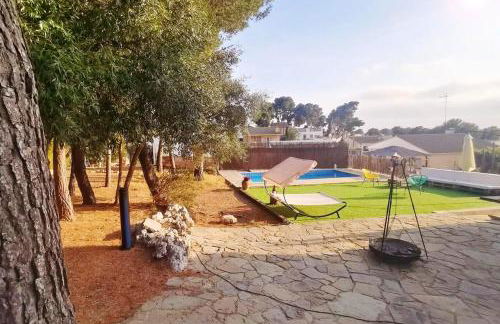 Charming Villa in El Vendrell + Pool - Foto 27