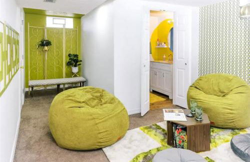 Indy Palm Pad with Patio & Tiki Bar-Mid-Century Charmer-Family Friendly - Foto 36