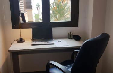 Bella ÁGUILAS - Excelente ubicación en Las Delicias, vistas al mar, Wifi y Parking gratis - Foto 3