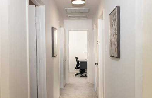 Comfortable Willow Glen Home w Central AC&Heater - Foto 47