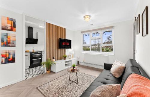 Centrally Located Apt with Parking - Foto 11