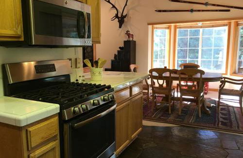 Kingswood Estate Cabin Retreat - Foto 21