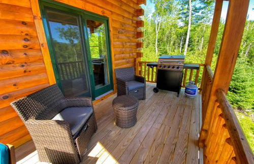 UV Log home with direct Cannon Mountain views Minutes to attractions Fireplace Pool Table AC - Foto 37