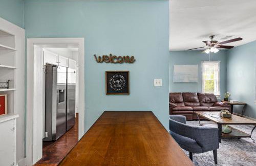 The Starboard at M Historic Lost Bayou Retreat Walk to Beach Sleeps 6 - Foto 16