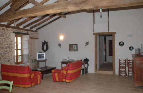 Villa Gites Chambre d hôtes avec piscine Dordogne 2-4-6-8-10 personnes - Foto 4