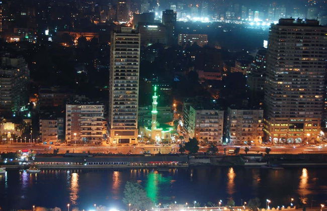 Crucero por el Nilo con cena y espectáculo - Foto 1