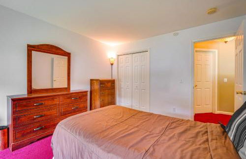 Woodsy Ballston Spa Home 4 Mi to State Park! - Foto 26