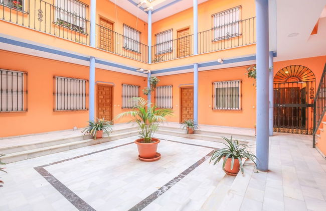 Divina in Sevilla With 1 Bedrooms and 1 Bathrooms - Foto 29