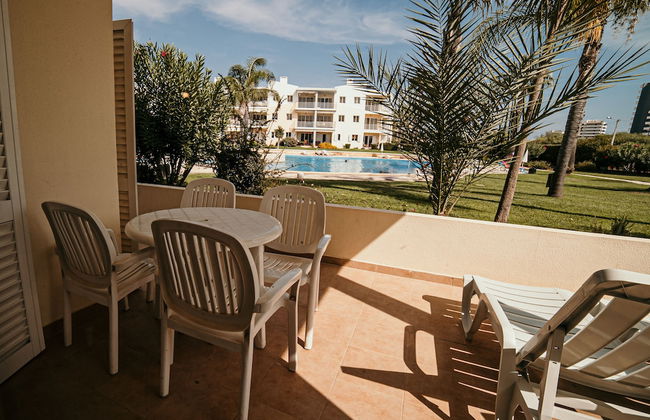 Portugal Rentals Vila da Praia Apartments - Foto 26