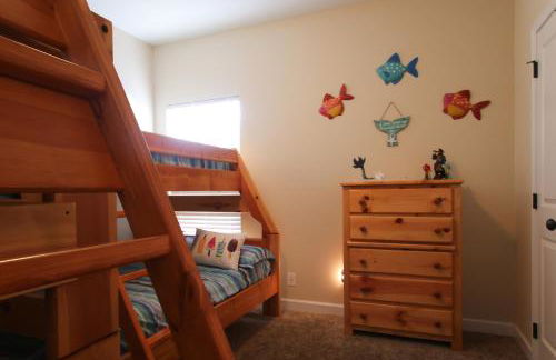 Amazing 4 Bedroom Vacation Home in The Villages of Crystal Lakes - Foto 30