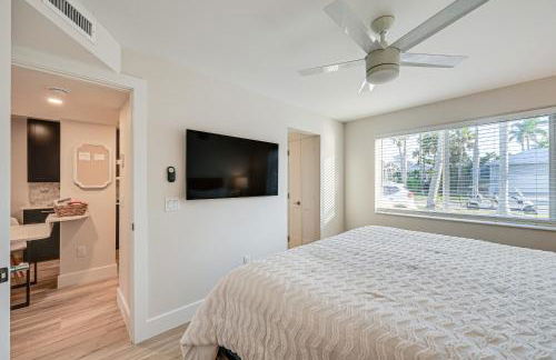 Sleek Coastal Abode 1 Block to Naples Beach! - Photo 18