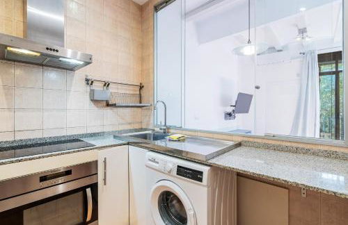 Bright 2BR in Clot Desk Fiber Wi-Fi - Foto 14