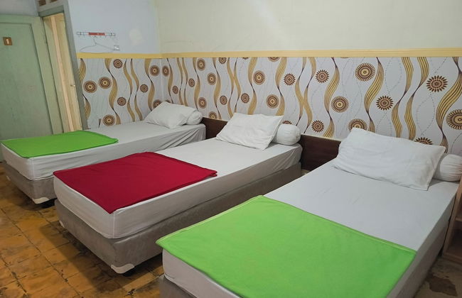 Surga Family House - Foto 17